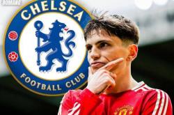 虎扑首页-加纳乔拒绝拜仁衹(zhǐ)待切尔西 蓝军曼联心理价位竟差一倍