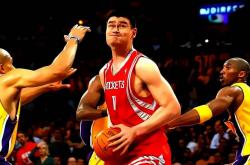 虎扑下载-姚明单打科比，科比真能防住吗？