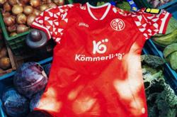 虎扑官网-美因茨05足球俱乐部发布25/26赛季全新主场球衣