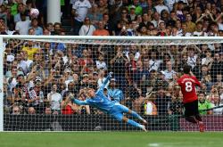 虎扑中国-英超｜曼联客平富勒姆