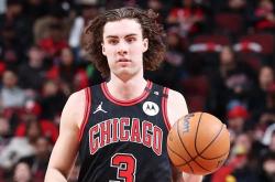 虎扑首页-约什-吉迪预计与芝加哥公牛续签4年8000万至9000万合同