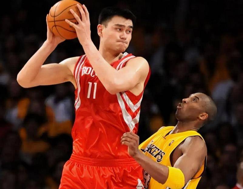 姚明单打科比，科比真能防住吗？