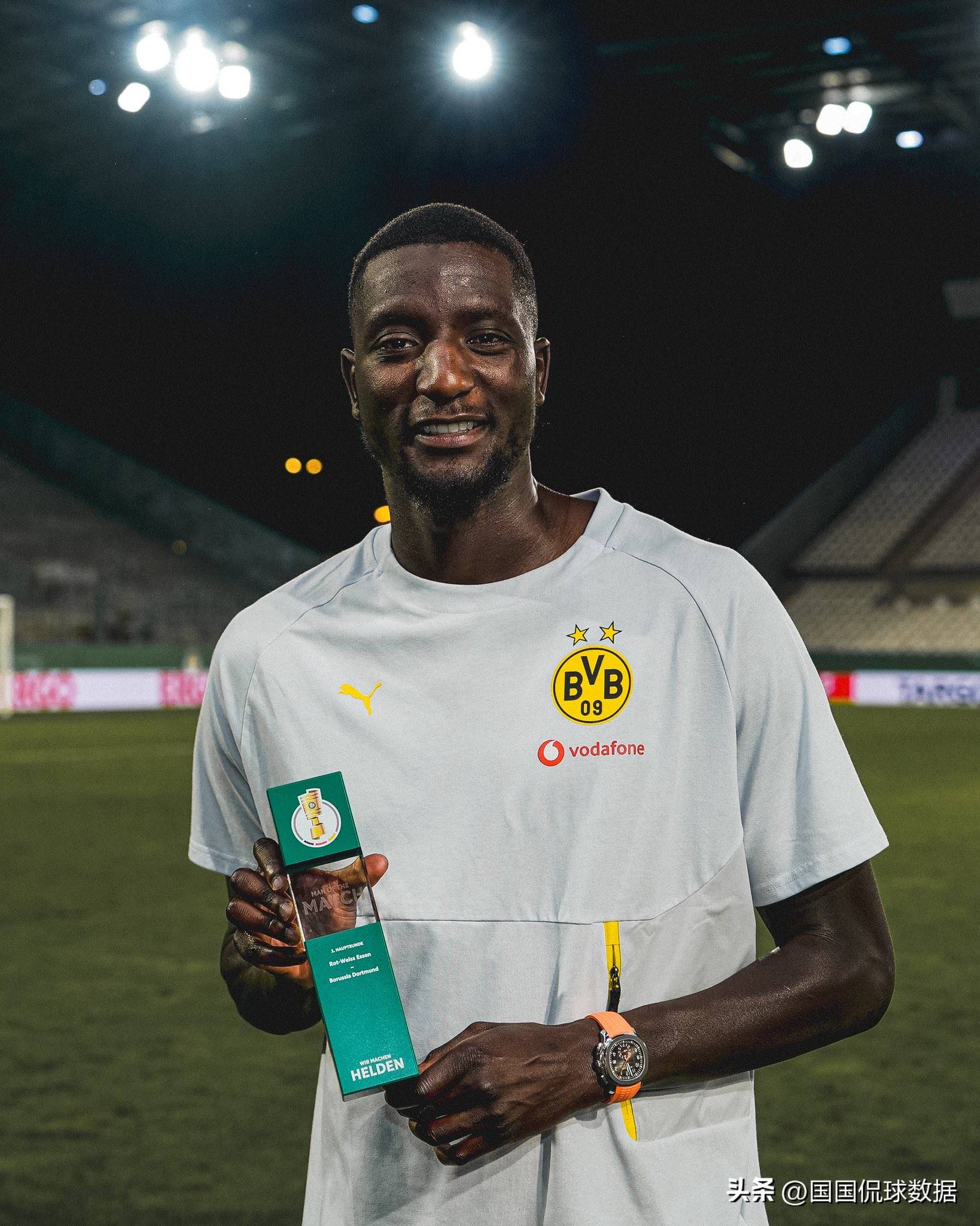 冲四连！德甲：圣保利对阵多特蒙德，圣保利主场之利能否爆冷多特？