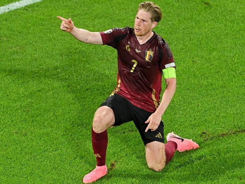 首次亮相！德国西班牙开启世界杯征程，荷兰迎战“问题”球队