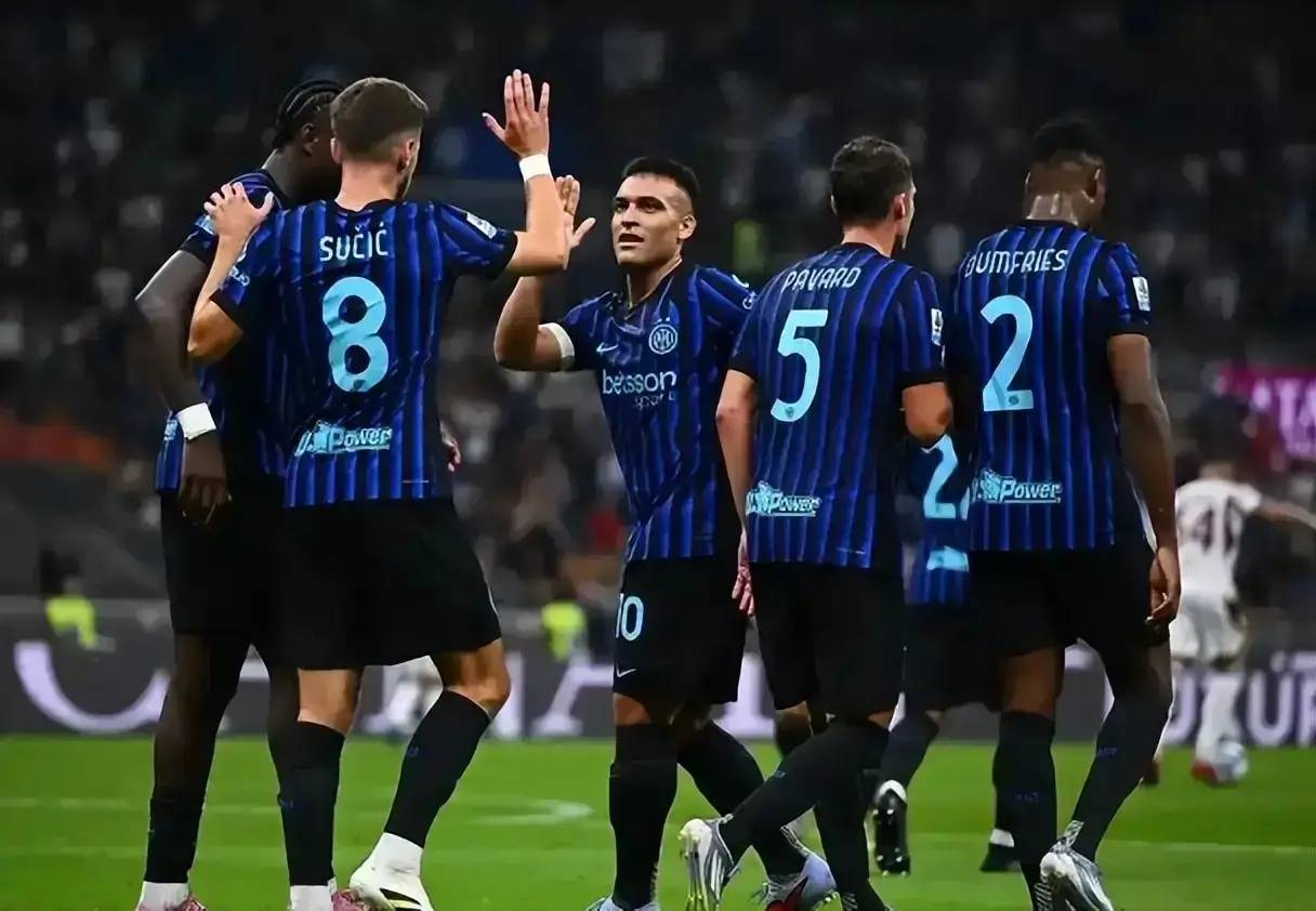 国米转会窗风波不断！帕瓦尔被迫离队，博尼拒那不勒斯加盟，齐沃引援仍留遗憾