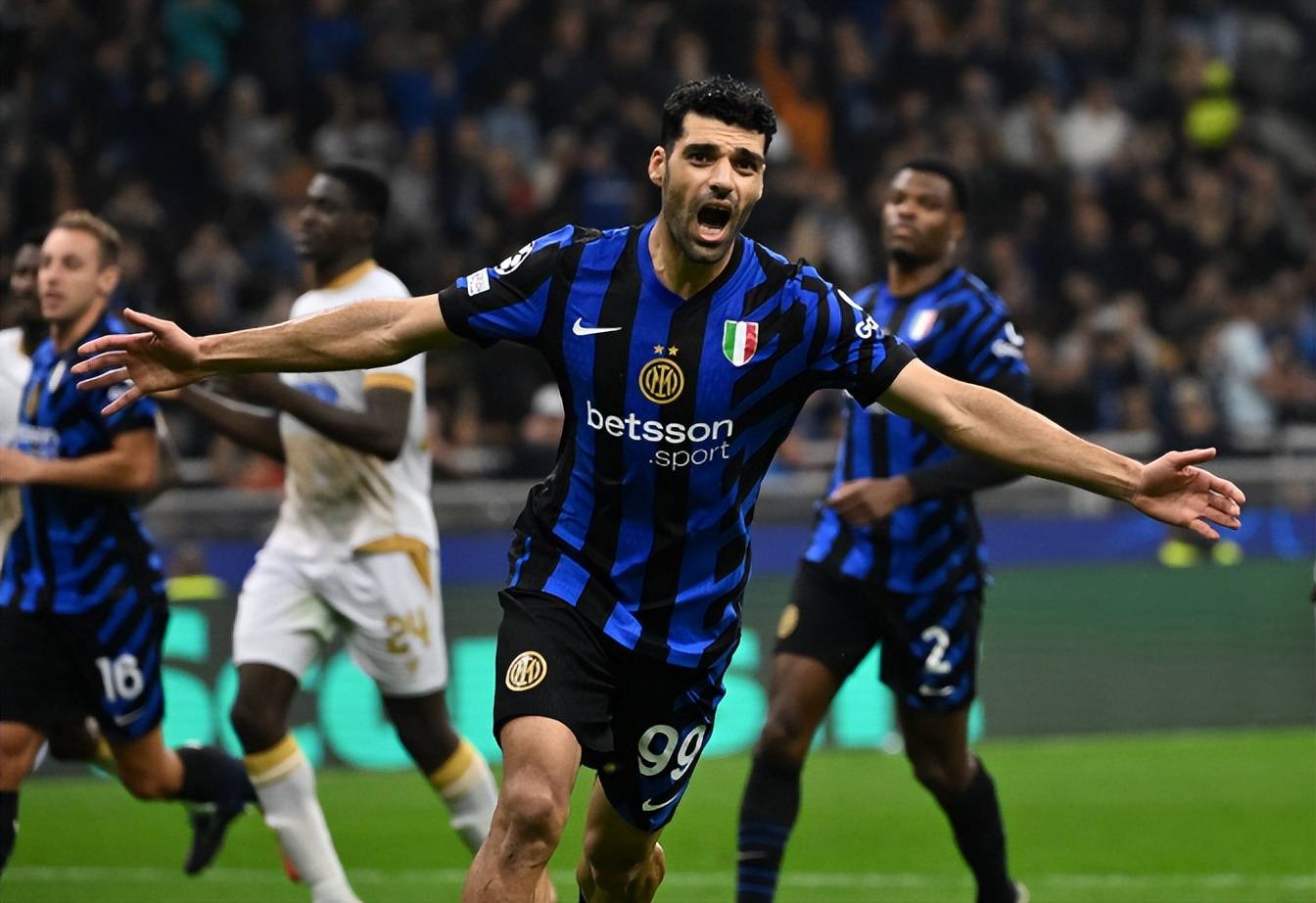 国米转会窗风波不断！帕瓦尔被迫离队，博尼拒那不勒斯加盟，齐沃引援仍留遗憾