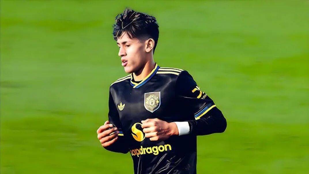 曼联有望全阵战曼城，4000万边锋归队！弗莱彻解释不用小梅西原因