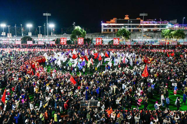 第四届“村超”启幕 “百村大战”规模升级