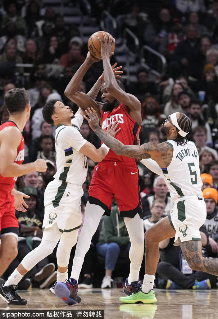 萨克拉门托国王迎战休斯顿火箭，能否终结三连败？