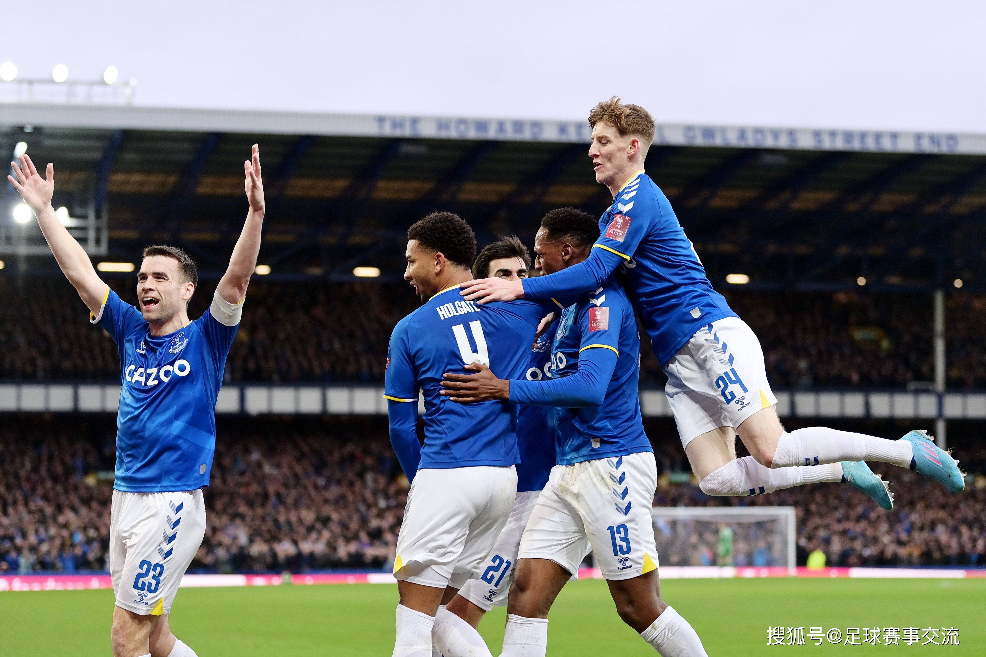 今日足球：狼队vs纽卡斯尔联 博洛尼亚vs佛罗伦萨