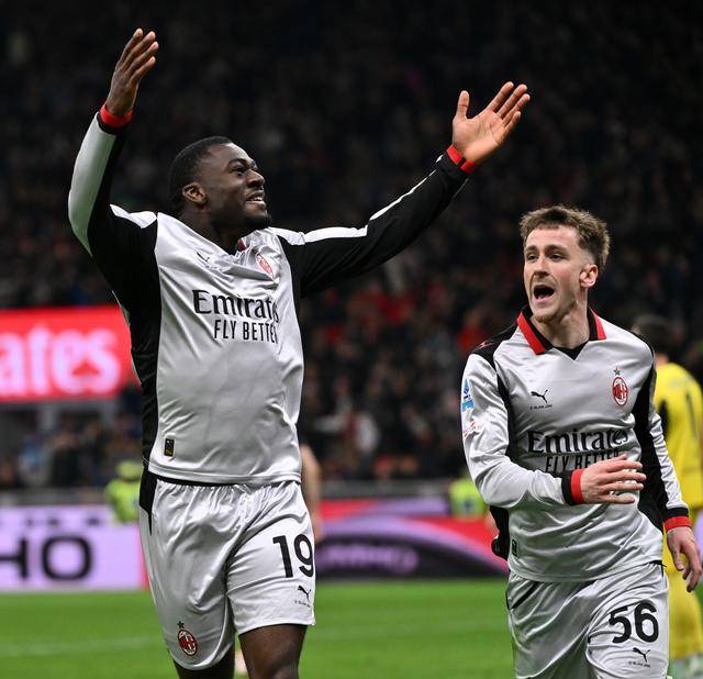 足球丨意甲：AC米兰胜都灵