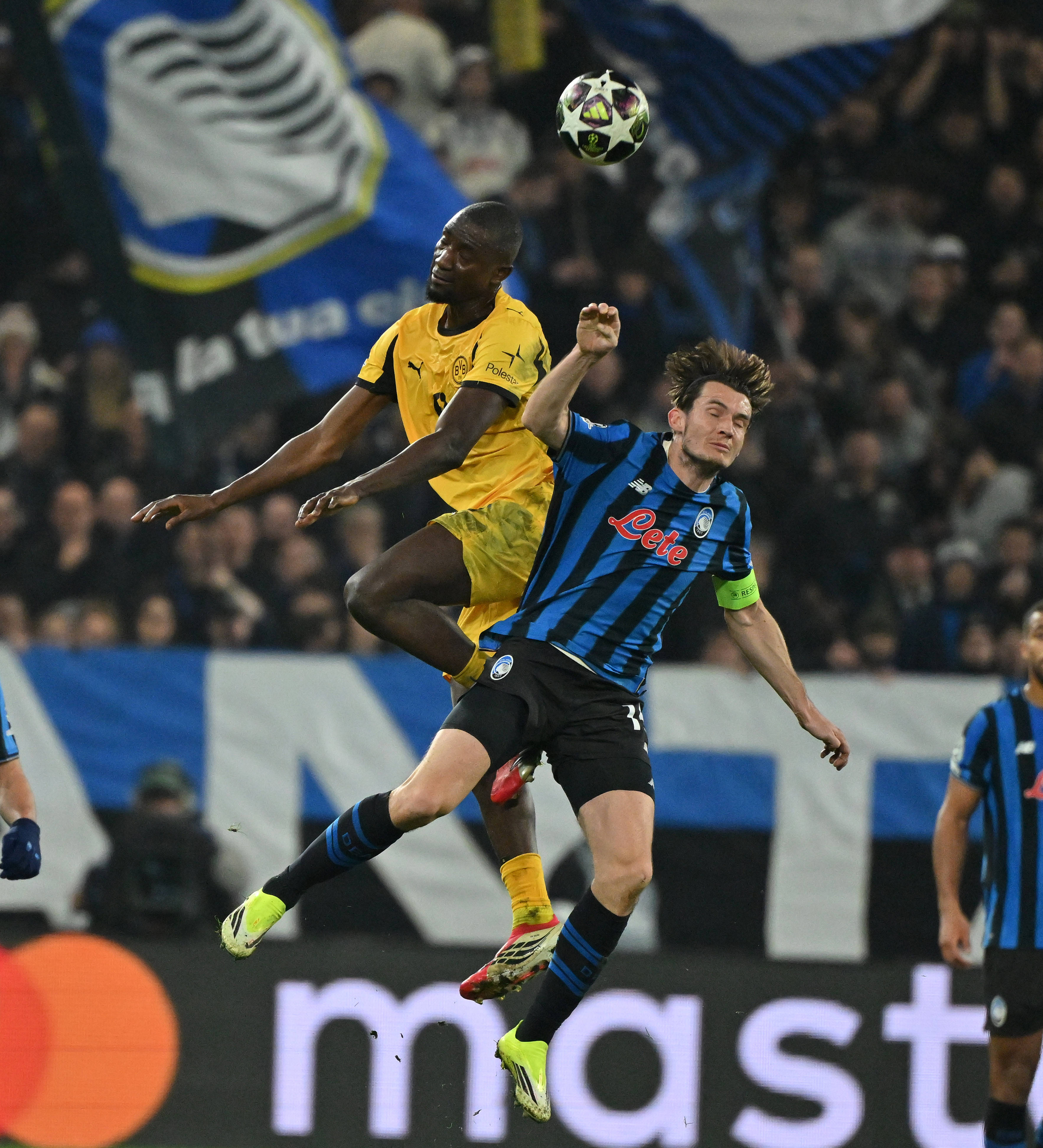 （体育）足球——欧冠：亚特兰大胜多特蒙德