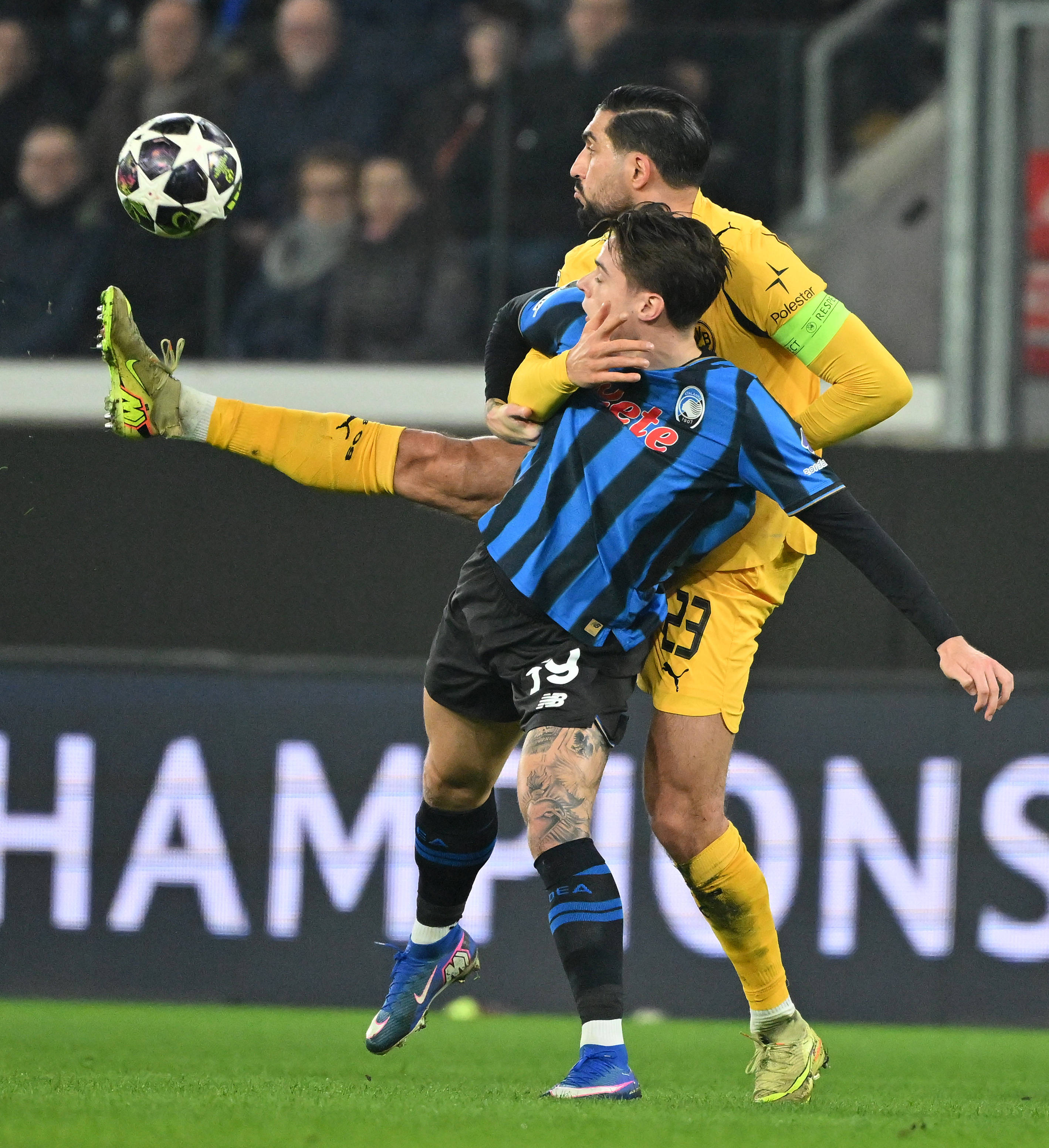 （体育）足球——欧冠：亚特兰大胜多特蒙德